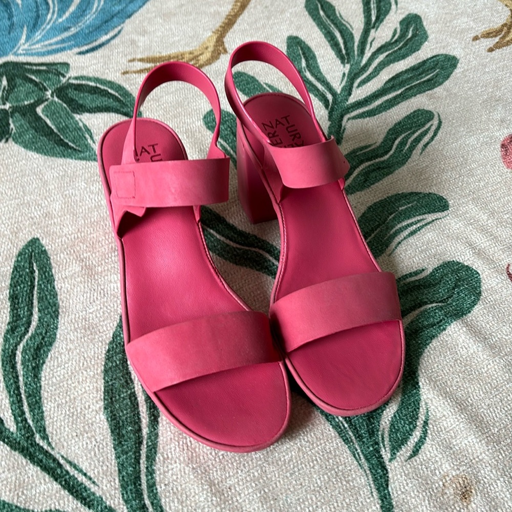 Pink chunky leather heels Sz 9